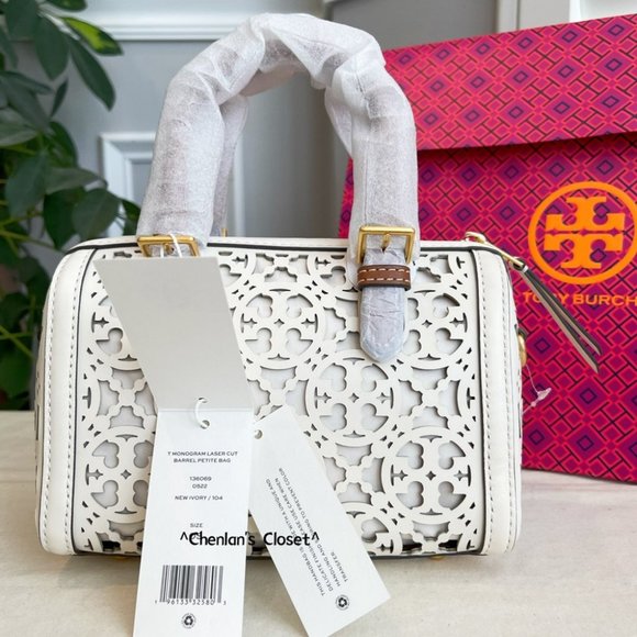 🔥NeW! $598 Tory Burch T Monogram Laser Cut Barrel Petite Bag - Picture 10 of 17